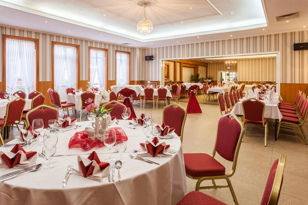 Landhotel Zur Linde Verden an der Aller Esterno foto