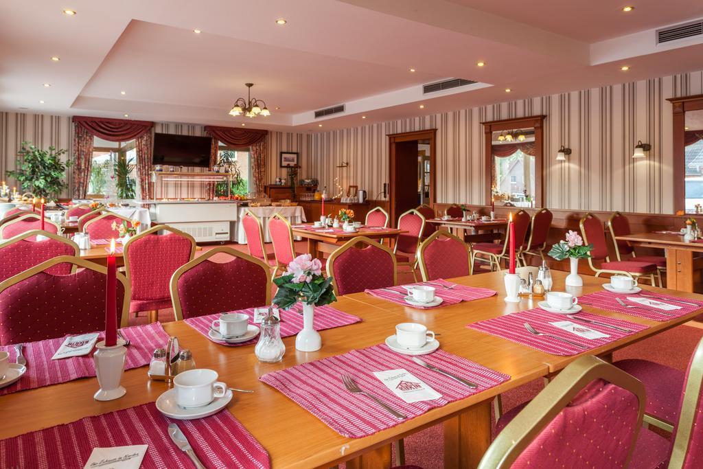 Landhotel Zur Linde Verden an der Aller Esterno foto